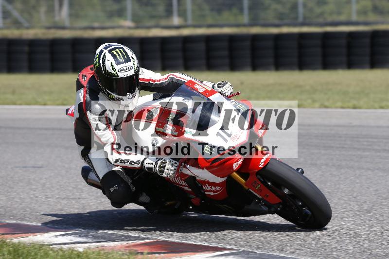 /45 10.08.2025 Plüss Moto Sport ADR/Freies Fahren/105